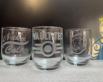2er Set Tumbergläser und Keramikbecher im Vault-Tech-Stil