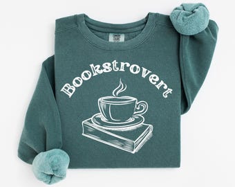 Bookstrovert Sweatshirt: Cozy Book Lover Gift, Comfort Colors