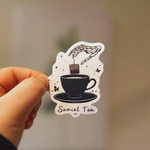 Suriel Tea Co ACOTAR ACOMAF ACOWAR 2.5inch Vinyl Sticker, laptop, water bottle, notebook decal for book lovers and romantasy Sarah Maas fans
