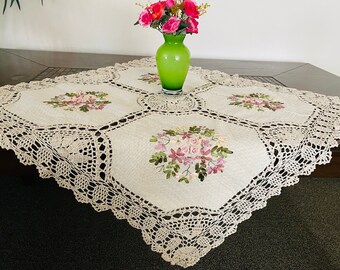 38 Round Embroidery Crochet Table Topper Handmade Vintage