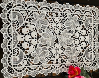 AMT Floral Vintage Venice Lace Embroidered Linen Placemats; 12"x18" Oblong, White/Beige