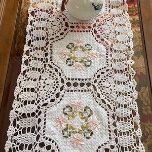 A&MT 100% Cotton Handmade Crochet Lace with Embroidered Floral Ribbon Decorative Table Runner, Dresser Scarf, Place Mat - White/ Beige