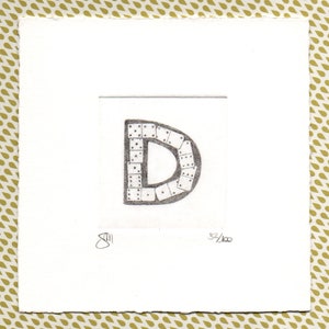 Alfabeto - Lettera D  "Domino"  - Stampa d’arte, disegno, miniatura. Incisione ad acquaforte e acquatinta stampata e acquerellata a mano