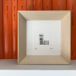 Alfabeto - Lettera L  "Libri"  - Stampa artistica, disegno, miniatura. Incisione ad acquaforte e acquatinta stampata e acquerellata a mano