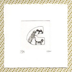 Alfabeto - Lettera C  "Cani" - Stampa artistica, disegno, miniatura. Incisione ad acquaforte e acquatinta stampata e acquerellata a mano