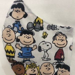 Snoopy, Peanuts and Friend Cotton Face Mask