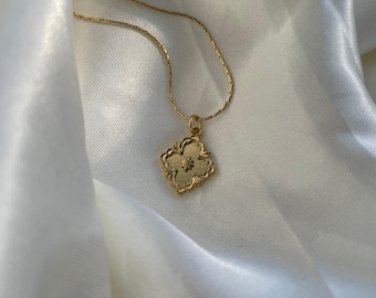 Gold Clover Necklace • Lucky Flower Pendant • Good Luck Valentine Gift for Women & Girls • Everyday Dainty Gold Necklace