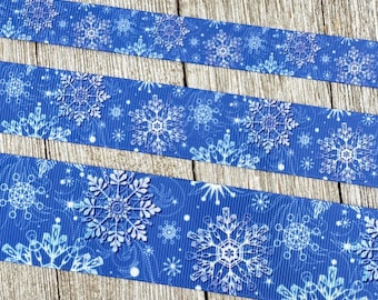 Wintersneeuwvlokken op blauw bedrukt grosgrain kerstlint: 5/8", 1", 1,5" - naaiideeën, haarstrik - cadeaupapier - bagagelabel