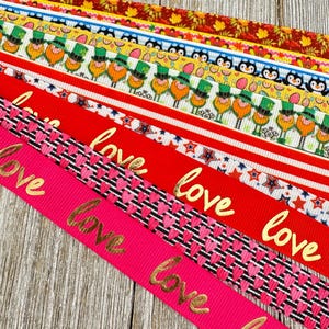 Krijg precies wat je ziet! 10 x 1-yard cut 5/8" vakantie assortiment grosgrain bedrukt lint - bagagelabel - haarstrik - cadeauverpakking - traktatiezakje