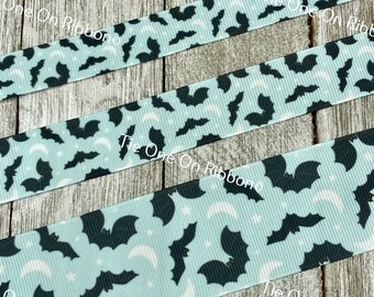 Czarne nietoperze, księżyc i gwiazdy na jasnoniebieskim tle, wstążka z nadrukiem grosgrain - 5/8" - 7/8" - 1,5" - szycie - rękodzieło - impreza - wieniec - kostium