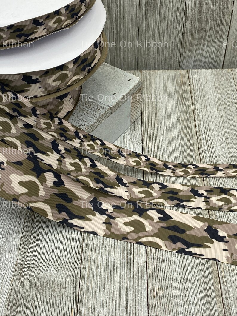 Offray Ribbon, Natural 7/8 Inch Grosgrain Polyester Ribbon, 18 Feet...
