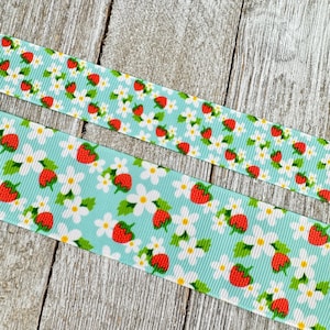 Red Strawberries White Daisies on Blue Printed Grosgrain Ribbon - 7/8&quot; - 1.5&quot; Wide - Sewing - Crafting - Decorating - Bows - Collar