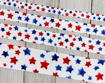 Akvarellfärgat patriotiska stjärnor amerikansk flagga grosgrain tryckt band: 3/8", 5/8", 7/8", 1.5", bagageetikett, hårrosett, krans, hundhalsband