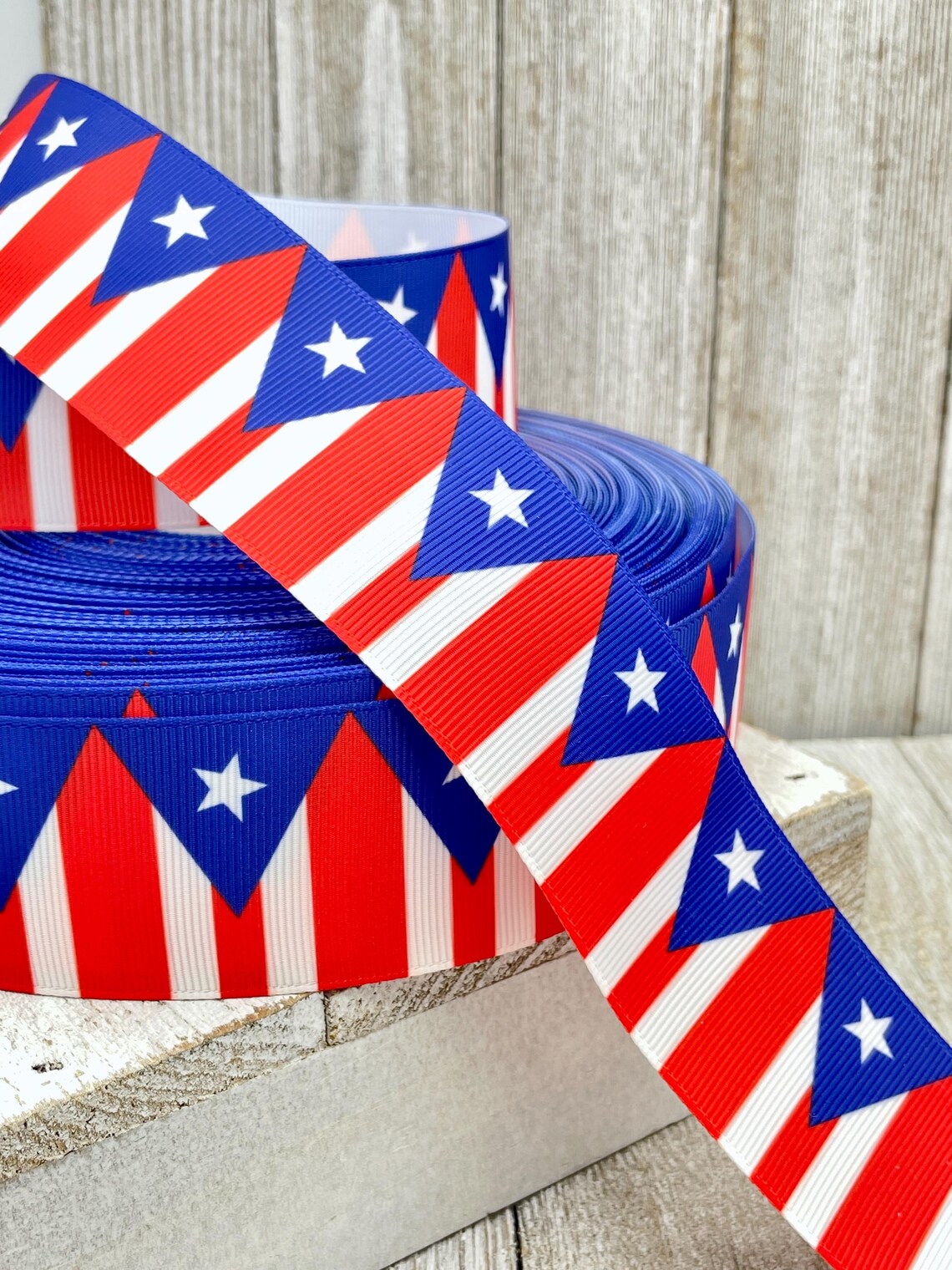 Pennant Patriotic Stars and Red and White Stripes Printed Grosgrain ...