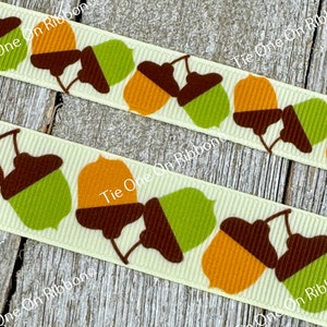 SALE! 5 Yards Autumn Fall Acorns On Pale Green Printed Grosgrain Ribbon  -  5/8&quot; - 7/8&quot;  - Sew - Craft - Decor - Wreath  - Collar - Hair Bow