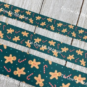 Gingerbread Cookies Candy Canes on GreenPrinted Grosgrain Ribbon - 5/8&quot; - 7/8&quot; - 1.5&quot; - Sew - Craft - Decor - Christmas Cookie - Baking