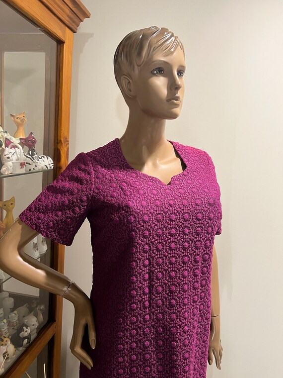 Lovely 60's Vintage Pink Fully Lined Patterned Sh… - image 2