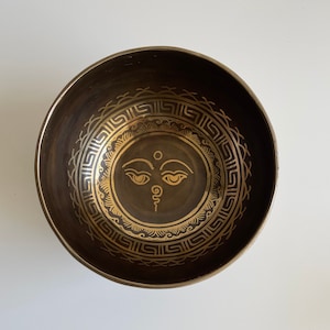 Handmade Singing bowl -  Healing Bowl - Sound Healing - Meditation- Yoga - Chakra Healing - Tibetan Singing Bowl