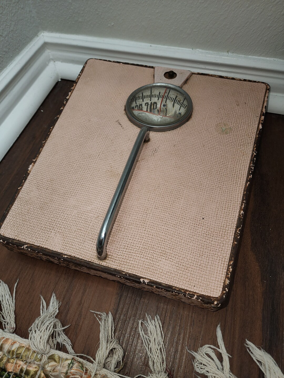 Antique Bathroom Scale - Etsy