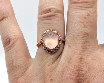 Anello in quarzo rosa e oro rosa