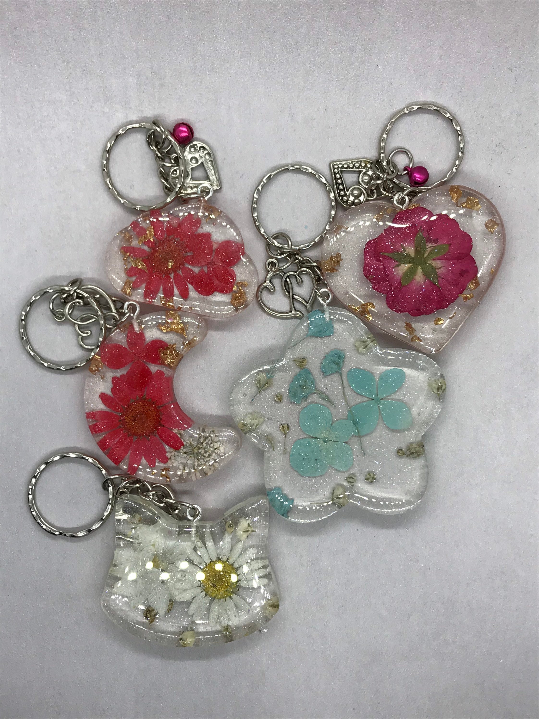 Handmade Resin Keyrings With Real Flowers Etsy