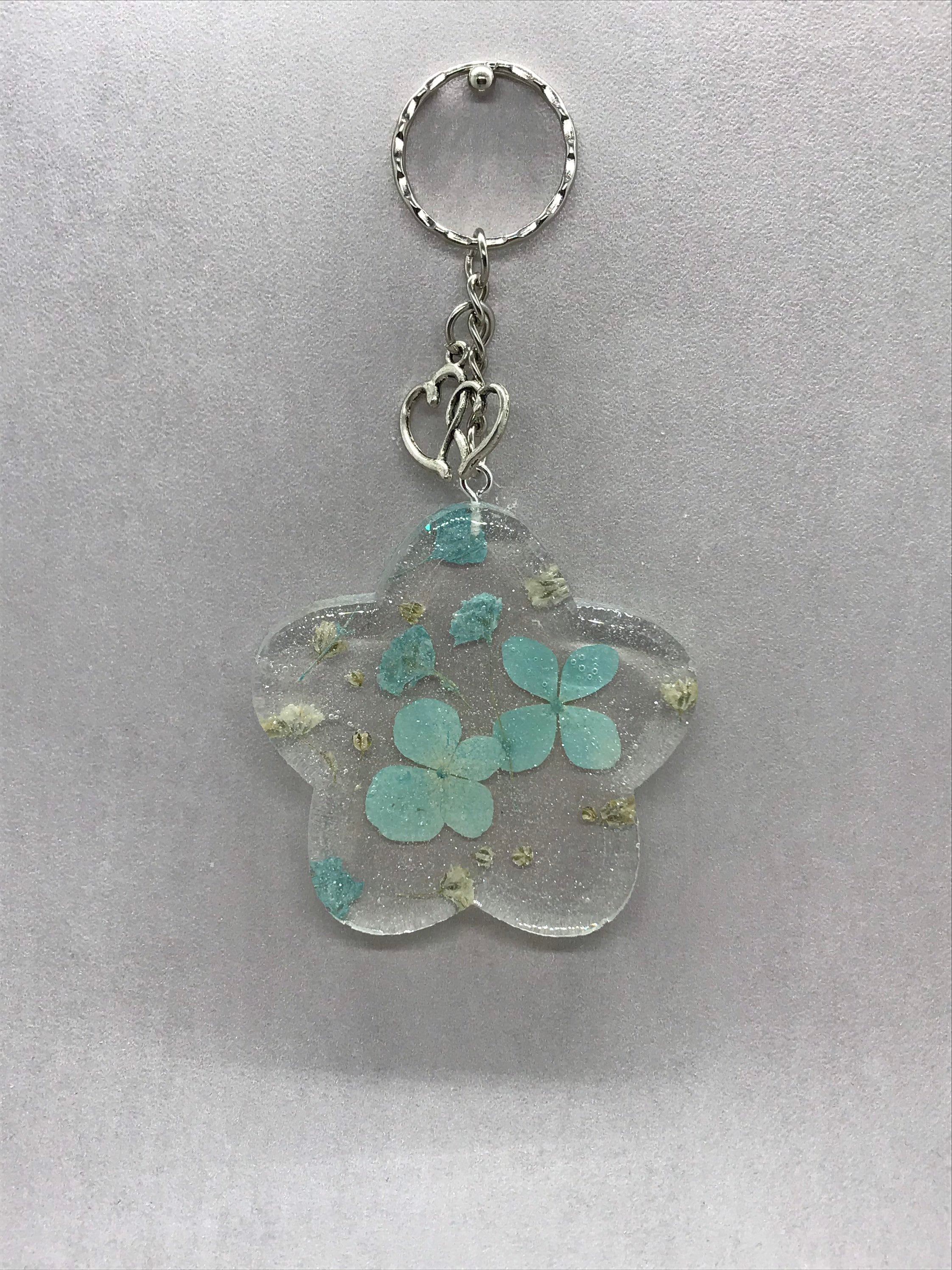Handmade Resin Keyrings With Real Flowers Etsy