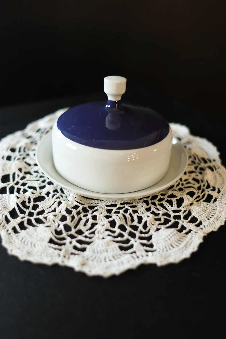 ceramic oil storage Butter dish blue-white Made in the GDR