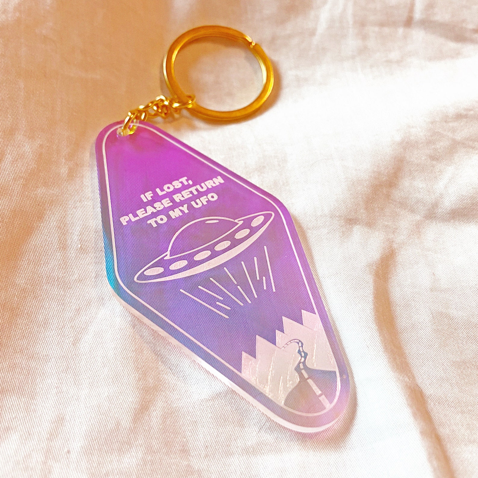 UFO Keychain, Alien Keychain, UFO Art, Acrylic Keychain, Cool Keychain