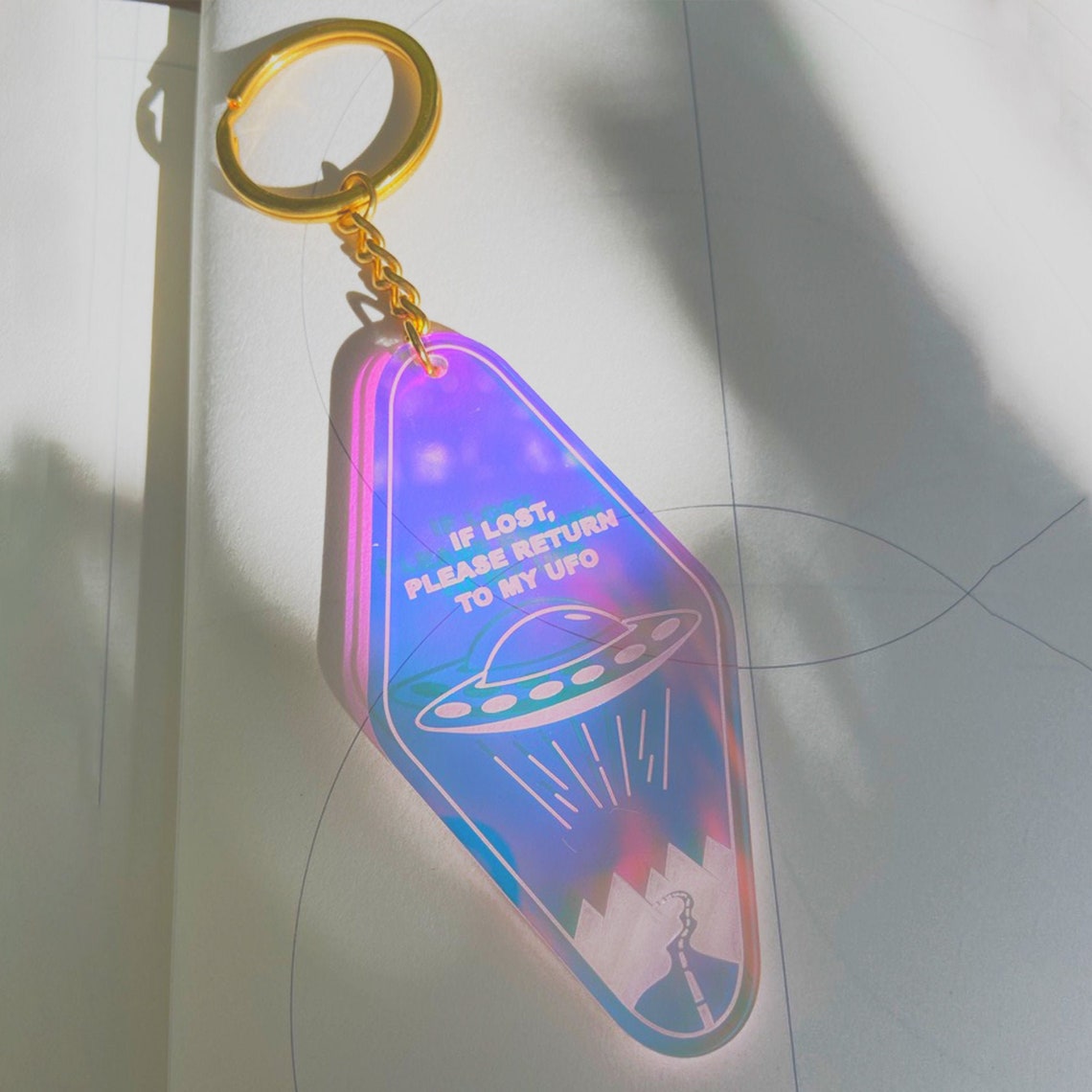 UFO Keychain Alien Keychain UFO Keyring Acrylic Keychain Etsy