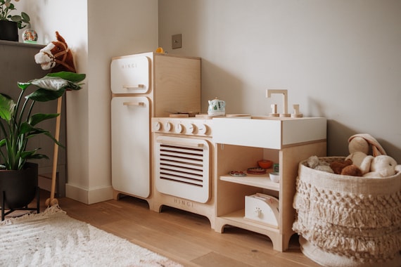 MIDMINI Montessori Wooden Play Kitchen - Natural