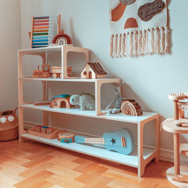 Stepped Childrens bookcase | Toy shelf | Step shelf | Montessori furniture | Mid century bookcase | Nursery shelf I Modern furniture