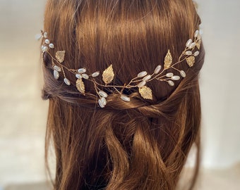 Gold Bridal Hair Vine, Gold Leaf Hair Vine, Leaf Wreath, Gold Headband, Pearl and Leaves Hair Vine, Bridal Hair Accessory, Woodland Wedding