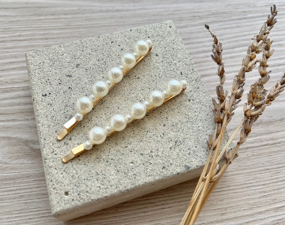 Pearl Hair Pin Duo, Pearl Bobby Pins, Elegant Bridal Hair  display picture 2