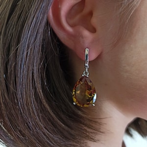 Zullanite stone Earring, 925 Silver Earring, zultanite store Earring, solitaire Earring, dangle drop earring, Color changing Earring