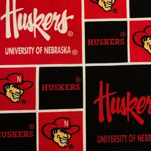 husker tie