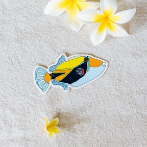 HUMUHUMUNUKUNUKUAPUA'A FISH sticker