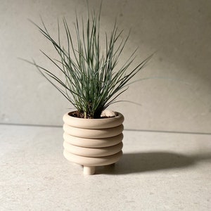 Haferflocken ""Coiled"" Matte Finish Mid-Century Zimmer-Blumentopf