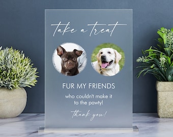 Dog Treat Wedding Favors Sign, Pet Treat Favor Sign, Acrylic Biscuit Bar Sign, Minimalist Wedding Favor Sign, Modern Wedding Decor