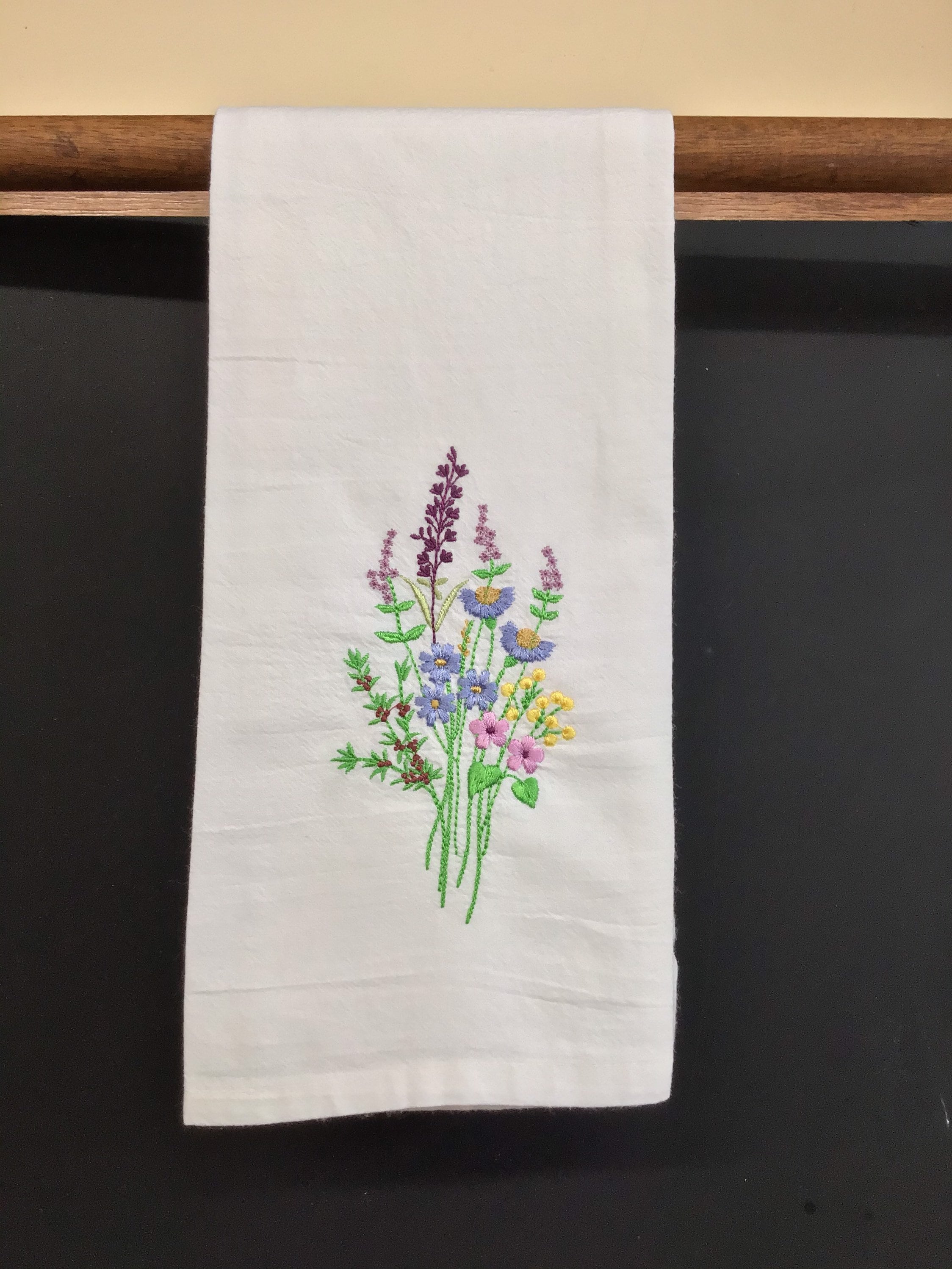 TEA TOWELS WILDFLOWERS*Embroidered*Kitchen Towel*Meadow Flowers*Strawberry*Blueberry*Hand Towel*Dish Cloth*Flour sack*Shower Hostess*Wedding