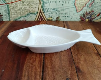 Vintage traditional Portuguese olive dish, Fish-shaped White Ceramic Plate, Olives and pits dish