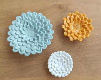 Set of 3 Decorative Ceramic Flowers, Hand Painted Ceramic, Traditional Portuguese Ceramic Flowers, Wall Decor Flowers