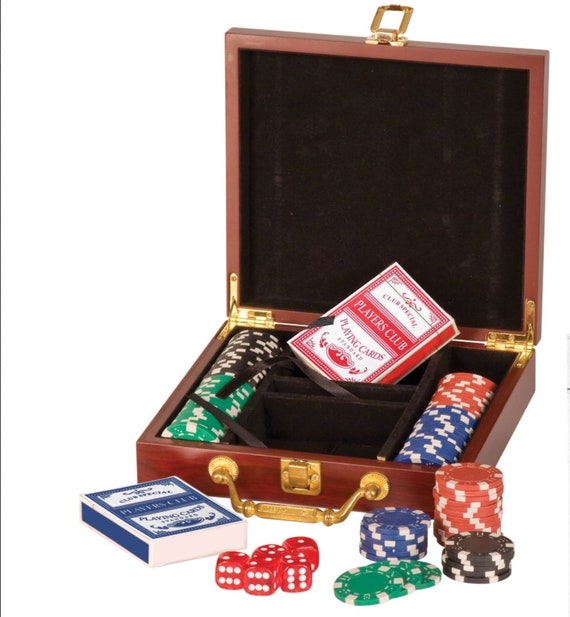 Engravable Rosewood Finish Poker Set