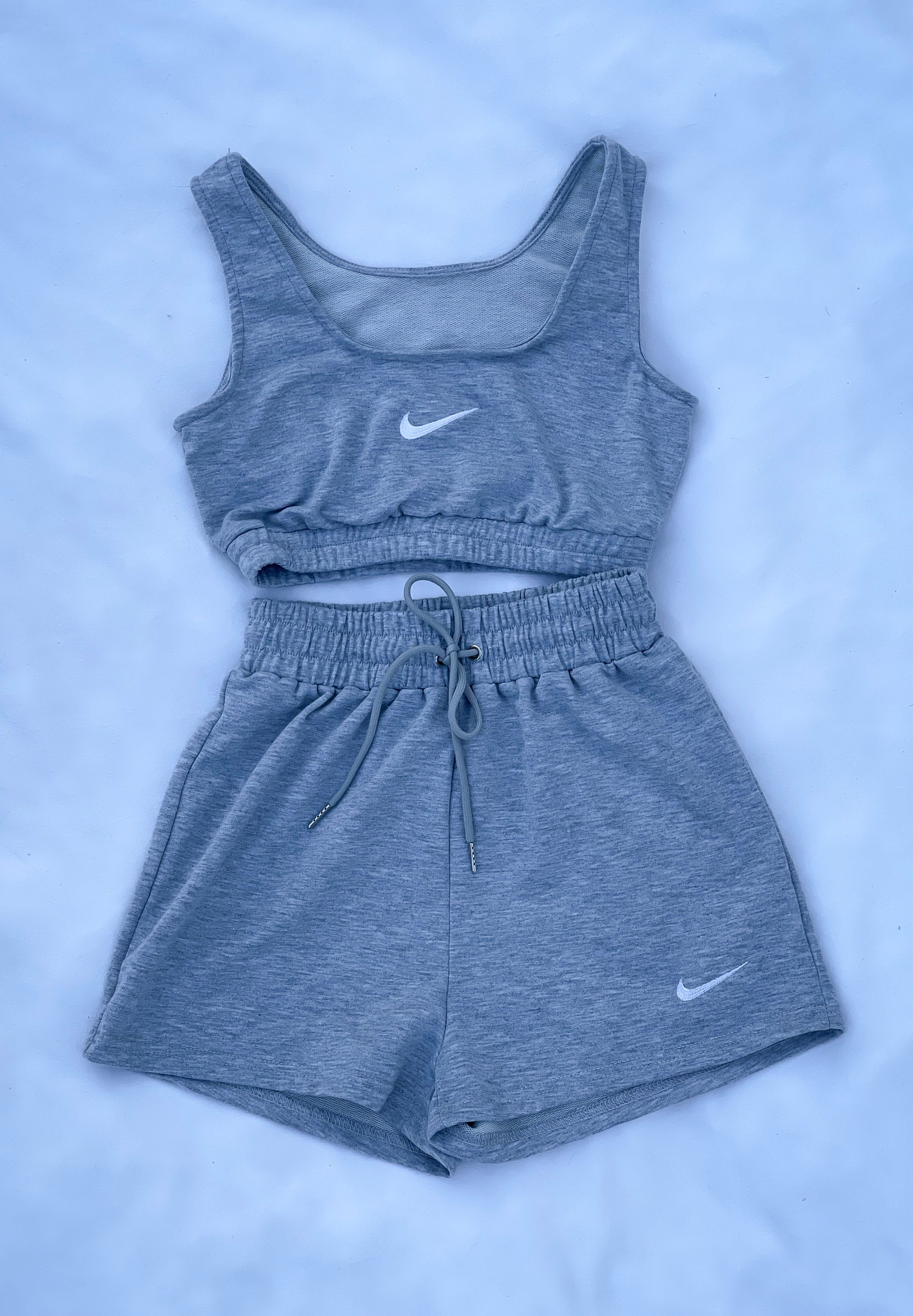 nike swoosh set