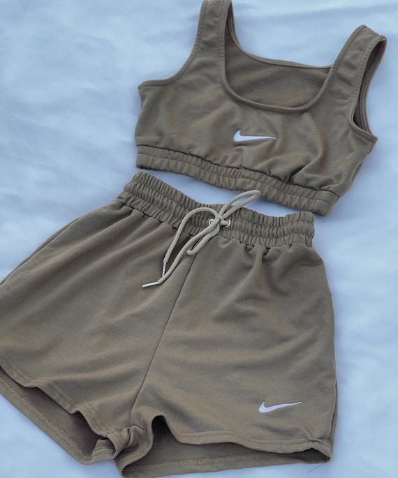 nike lounge set