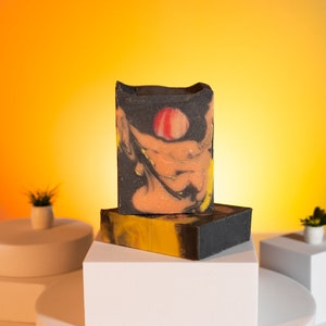 Beach Bum with activated charcoal and shea butter