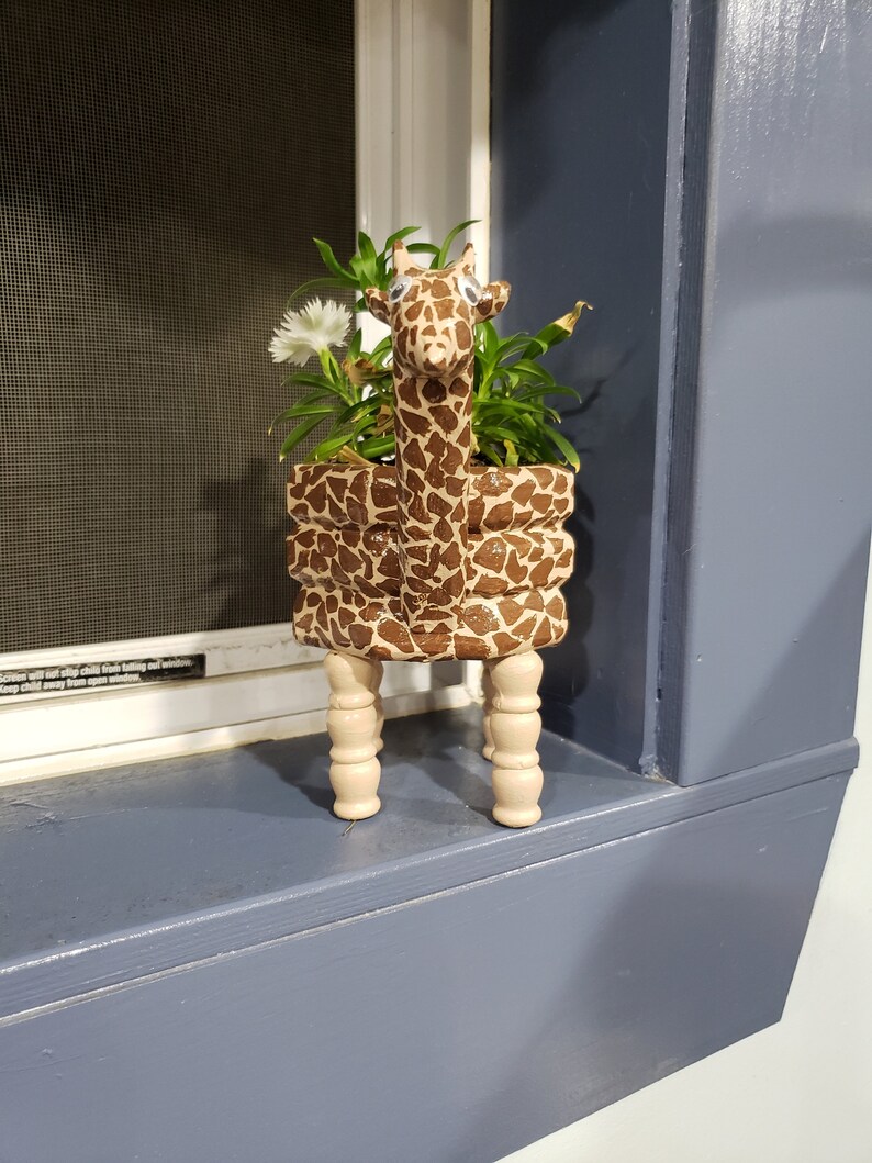 Custom Giraffe Planters Handmade Made in Maine. For your Etsy