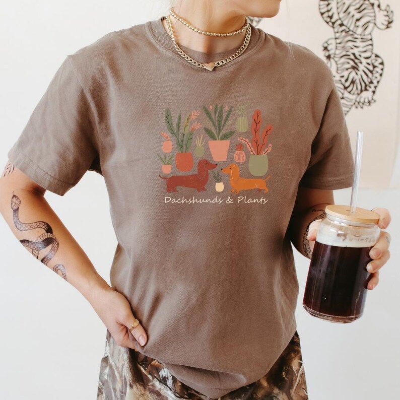 Dachshund Plants T-Shirt Doxie TShirt Dog Park Apparel Comfort Colors Boho Plant Lover Tee Garden Enthusiast Outfit Botanical Inspired