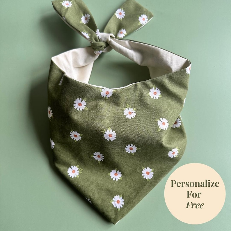 Daisy Dog Bandana Custom Floral Pet Scarf Personalized Puppy Accessory Cottage Core Dog Unique Gift Idea For New Family Pet Photo Shoot