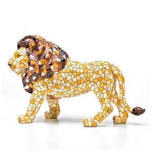 Lion 6” Decorative Sculpture. Hand Painted. Barcino