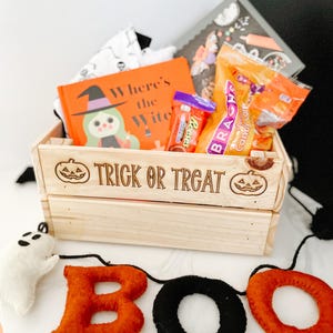 Halloween Gift Box, Halloween Gift Box for Daughter, Halloween Gift Box with Pumpkin Light Wood, Halloween Boo Box, Fall Box